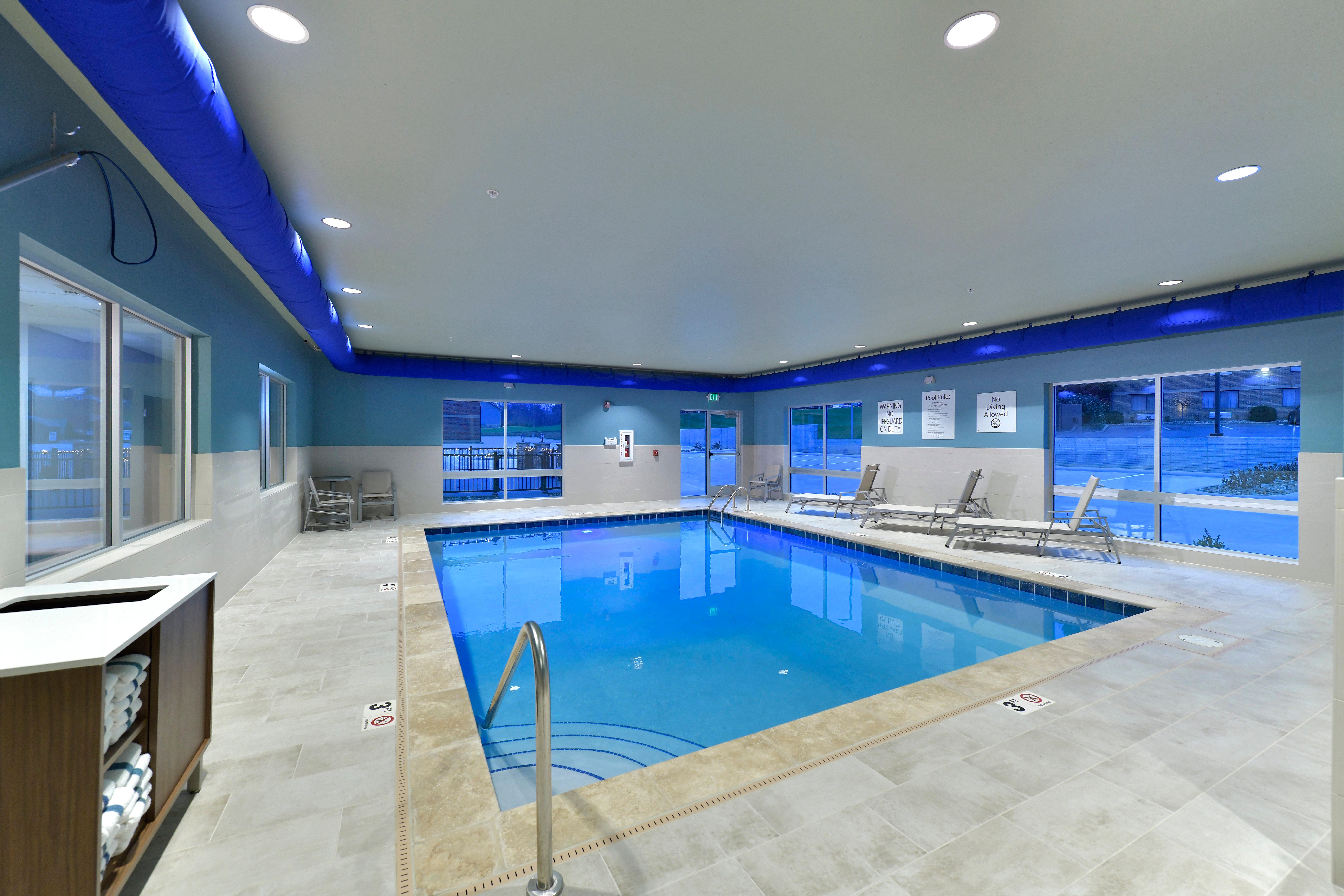 Holiday Inn Express & Suites - Millersburg By Ihg מראה חיצוני תמונה